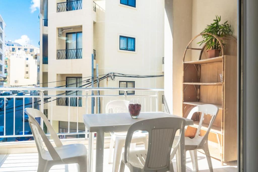 Modern Apt. Close To The Square St. Paul's Bay Exteriér fotografie